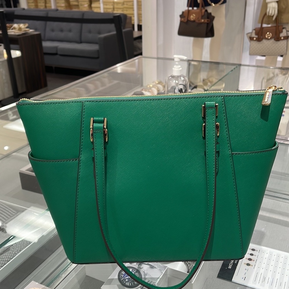 MICHAEL KORS Charlotte Large Leather Top-Zip Tote
Palmetto Green - Picture 9 of 16
